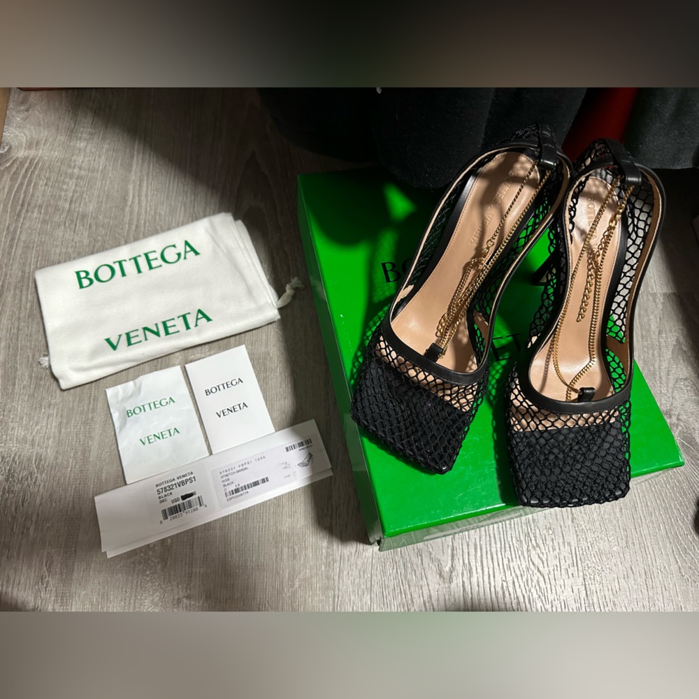Bottega veneta mesh heels black